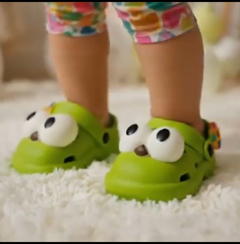 View Instagram post from https://www.instagram.com/vaga.kids